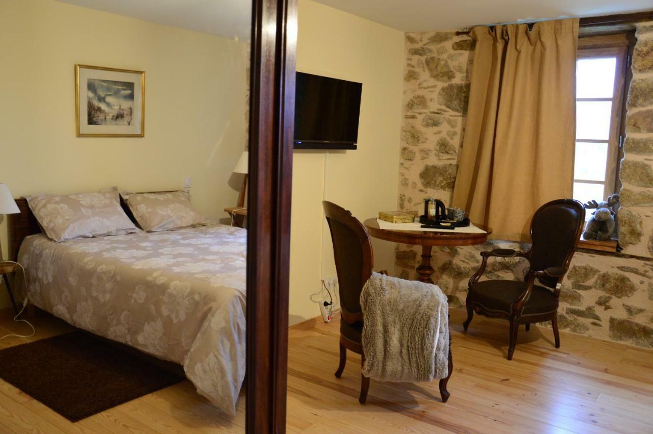 Boussenac Chambres Et Table D'Hotes Du Pere المظهر الخارجي الصورة