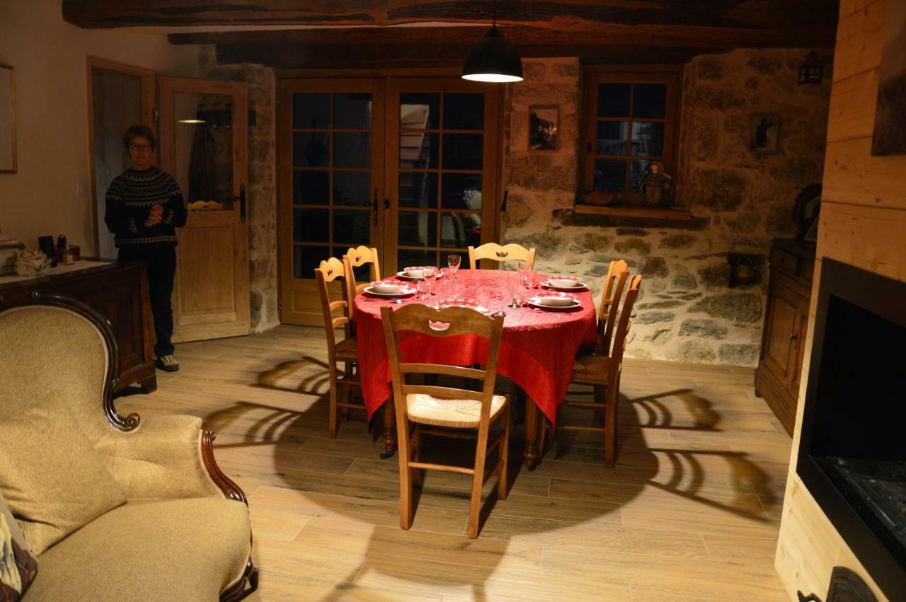 Boussenac Chambres Et Table D'Hotes Du Pere المظهر الخارجي الصورة