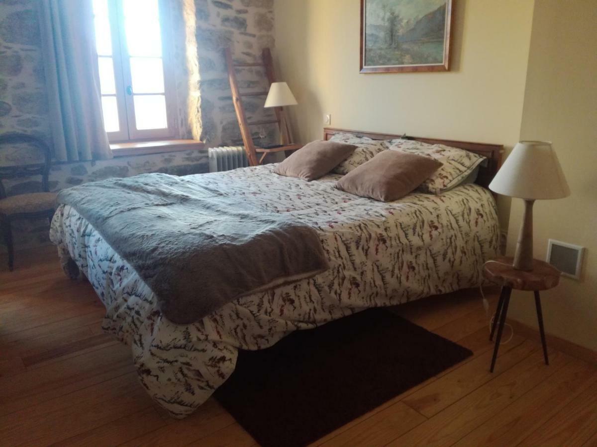 Boussenac Chambres Et Table D'Hotes Du Pere المظهر الخارجي الصورة